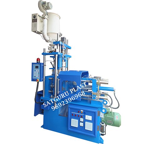 Vertical Injection Molding Machine